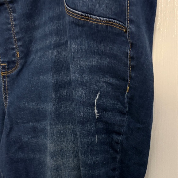 Old Navy Rockstar Mid Rise Distressed Skinny Pull On Jegging Blue Jean 18 Petite - Picture 6 of 7